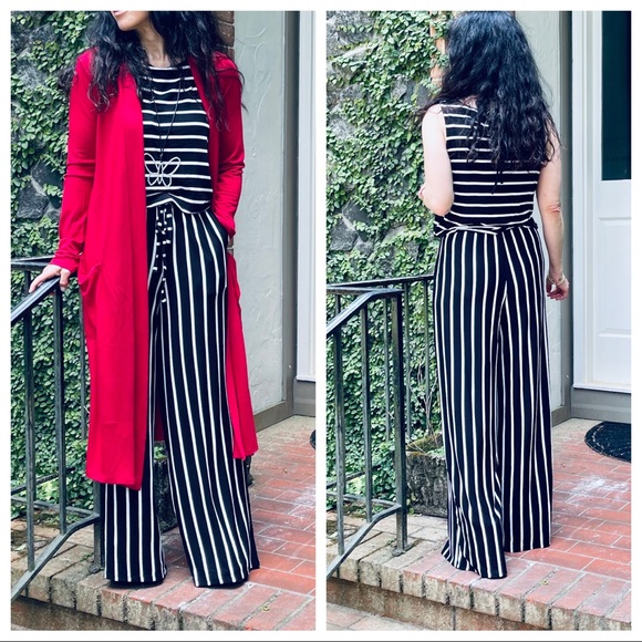 Fabulous striped wide leg jumpsuit with pockets - Picture 4 of 7